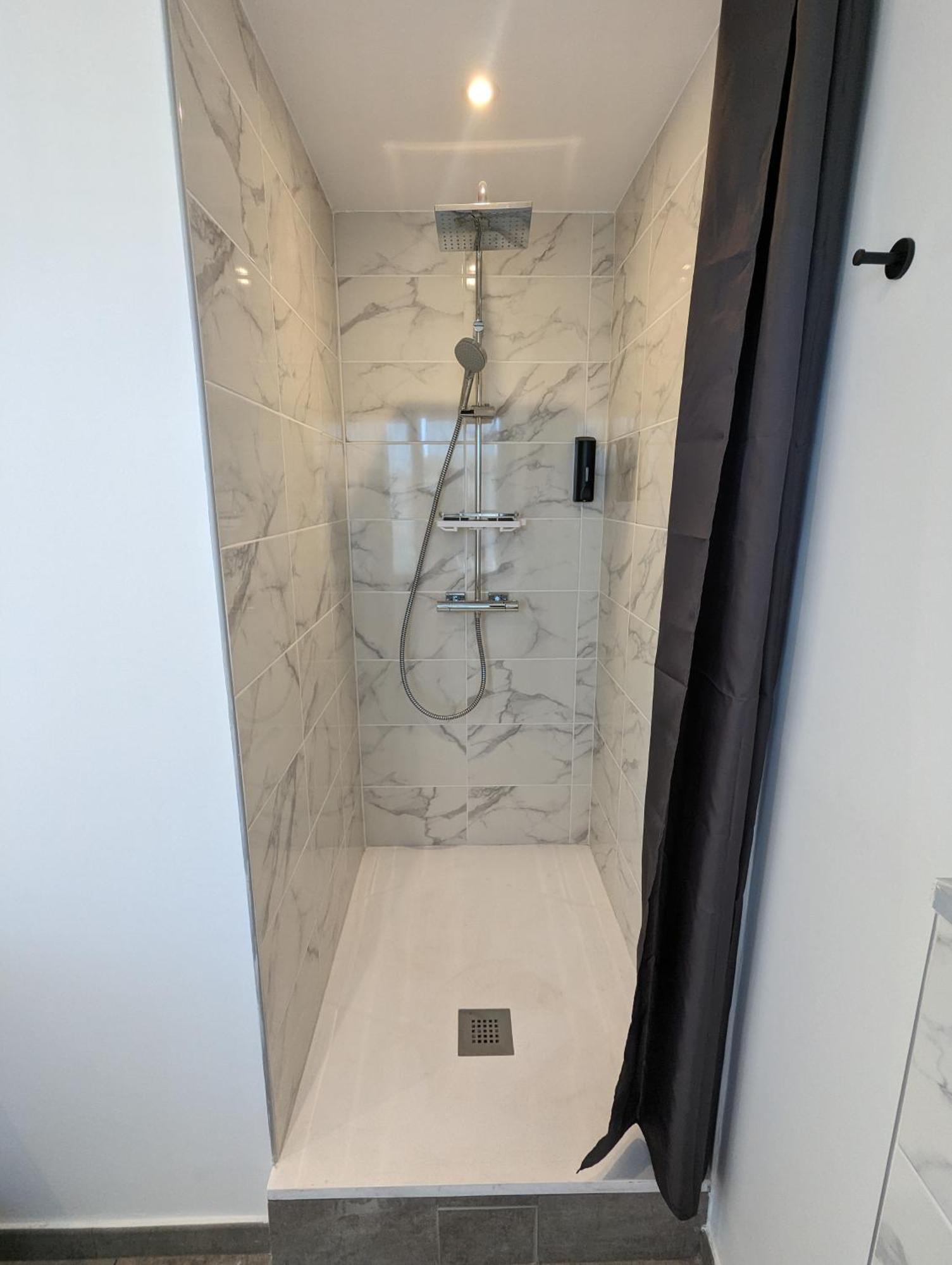Cosy Et Moderne - Dent D'Oche Apartment โทนง-เลส์-แบงส์ ภายนอก รูปภาพ