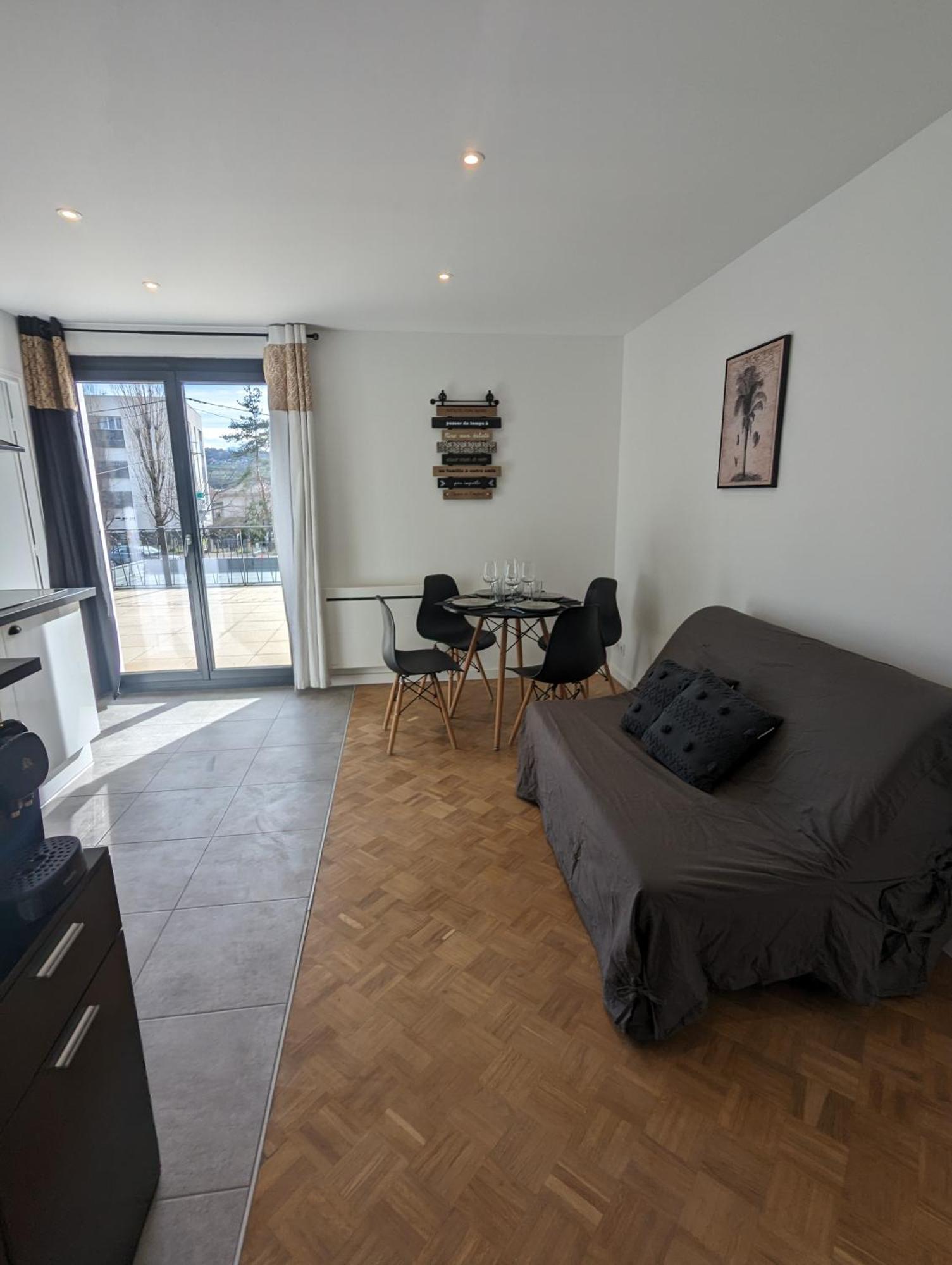 Cosy Et Moderne - Dent D'Oche Apartment โทนง-เลส์-แบงส์ ภายนอก รูปภาพ